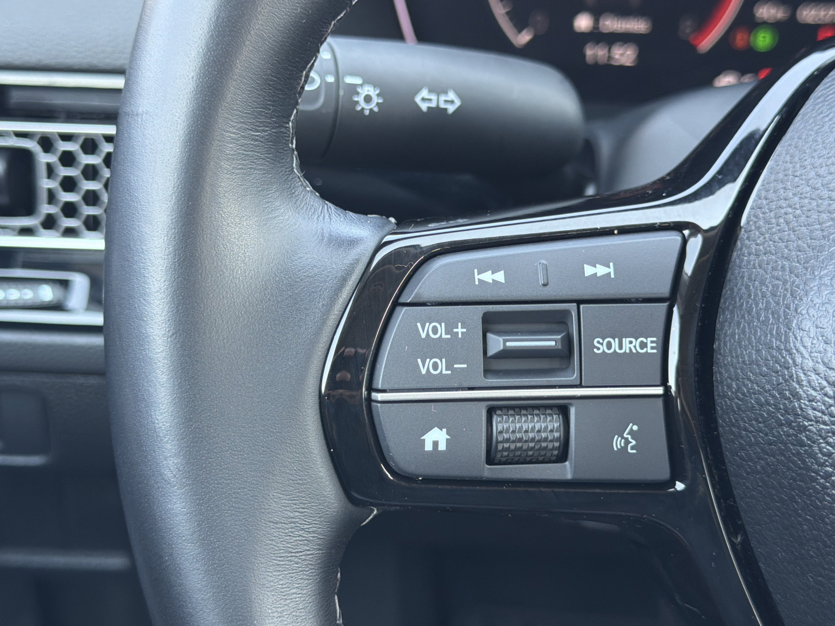 Certified 2024 Honda Civic EX-L image 13