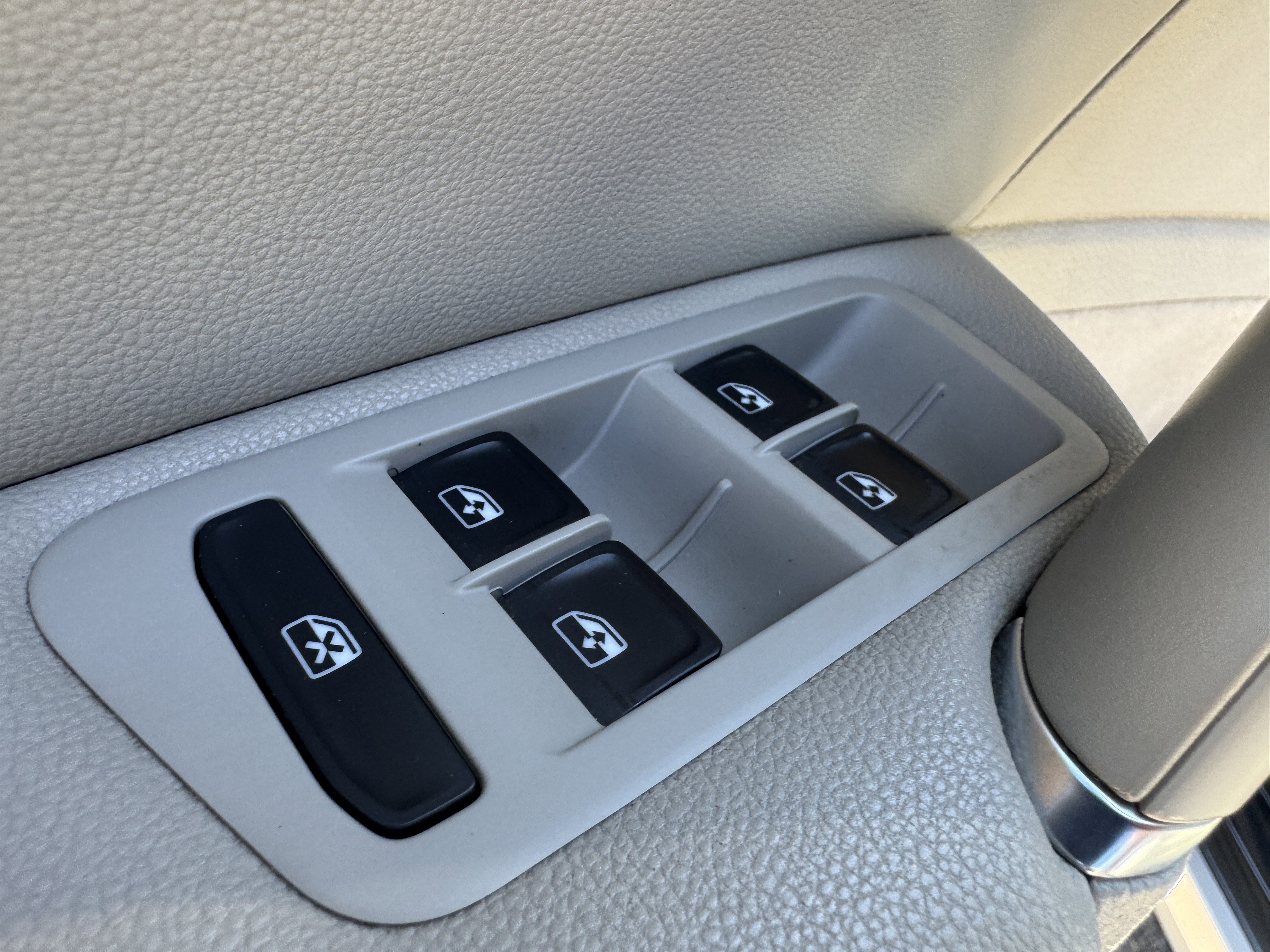 Used 2017 Volkswagen Golf Alltrack SE AWD/4WD image 10