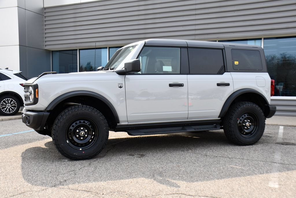 New 2026 Ford Bronco Big Bend w/ Black Diamond Package AWD/4WD image 2