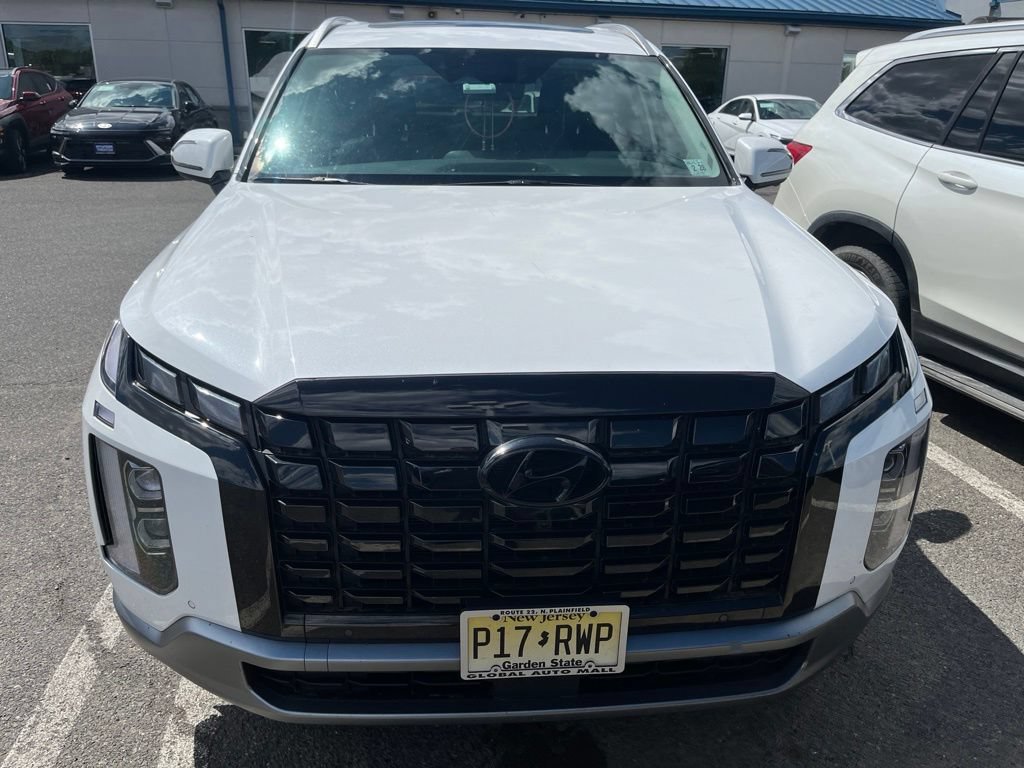 Used 2023 Hyundai Palisade SEL w/ Premium Package AWD/4WD image 3