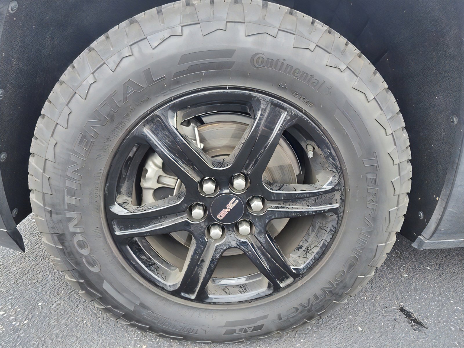 Used 2023 GMC Acadia AT4 w/ Trailering Package image 30