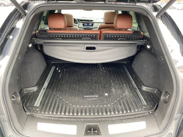 Certified 2023 Cadillac XT5 Premium Luxury w/ LPO, Floor Liner Package image 22