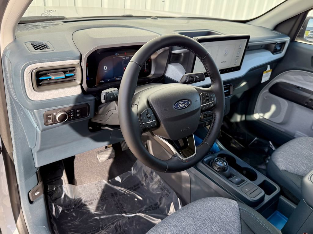 New 2025 Ford Maverick XLT w/ XLT Luxury Package image 9