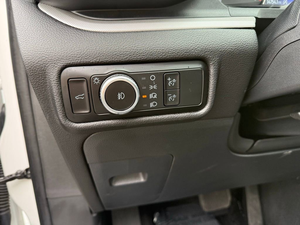 Certified 2023 Ford Explorer XLT w/ Equipment Group 202A image 14