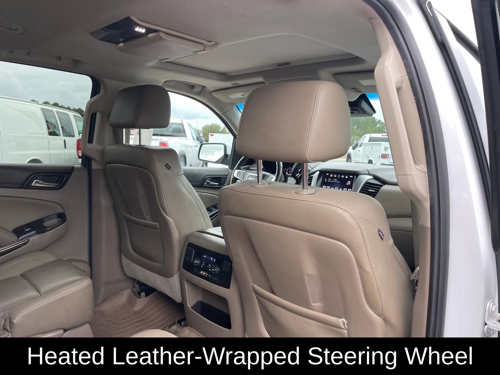 Used 2016 GMC Yukon XL SLT w/ Open Road Package image 26