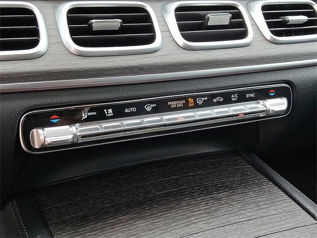 Used 2021 Mercedes-Benz GLE 350 4MATIC image 17