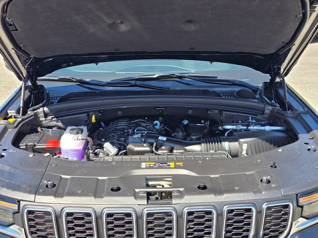 New 2026 Jeep Grand Cherokee Laredo X AWD/4WD image 20