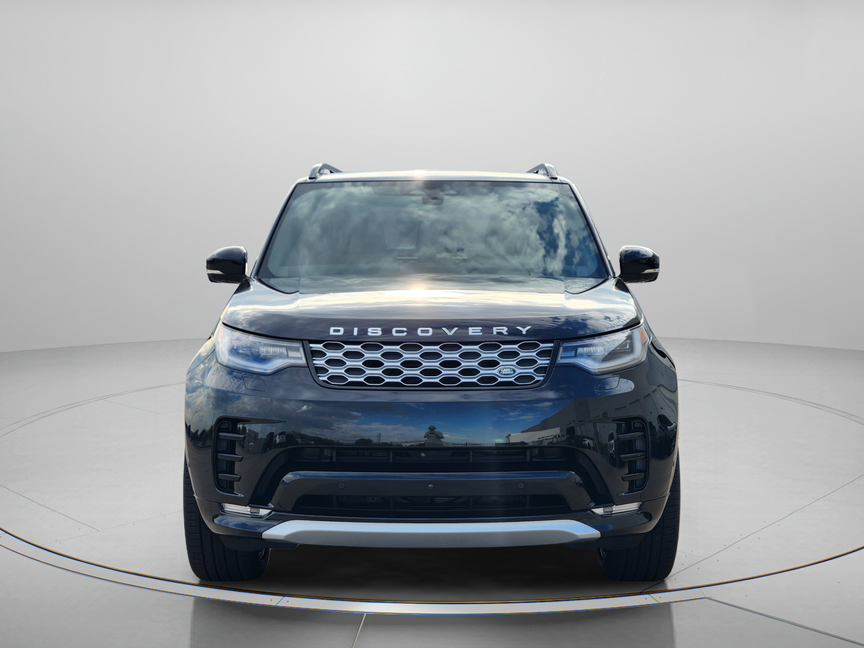 New 2026 Land Rover Discovery Limited Edition AWD/4WD image 6