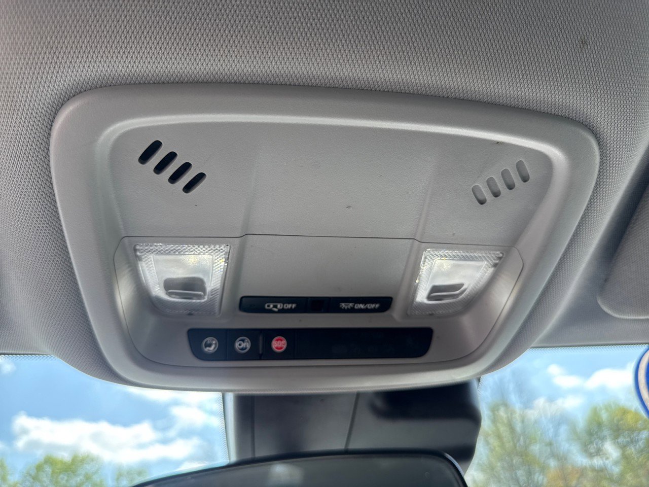 Used 2024 Chevrolet Malibu RS image 31