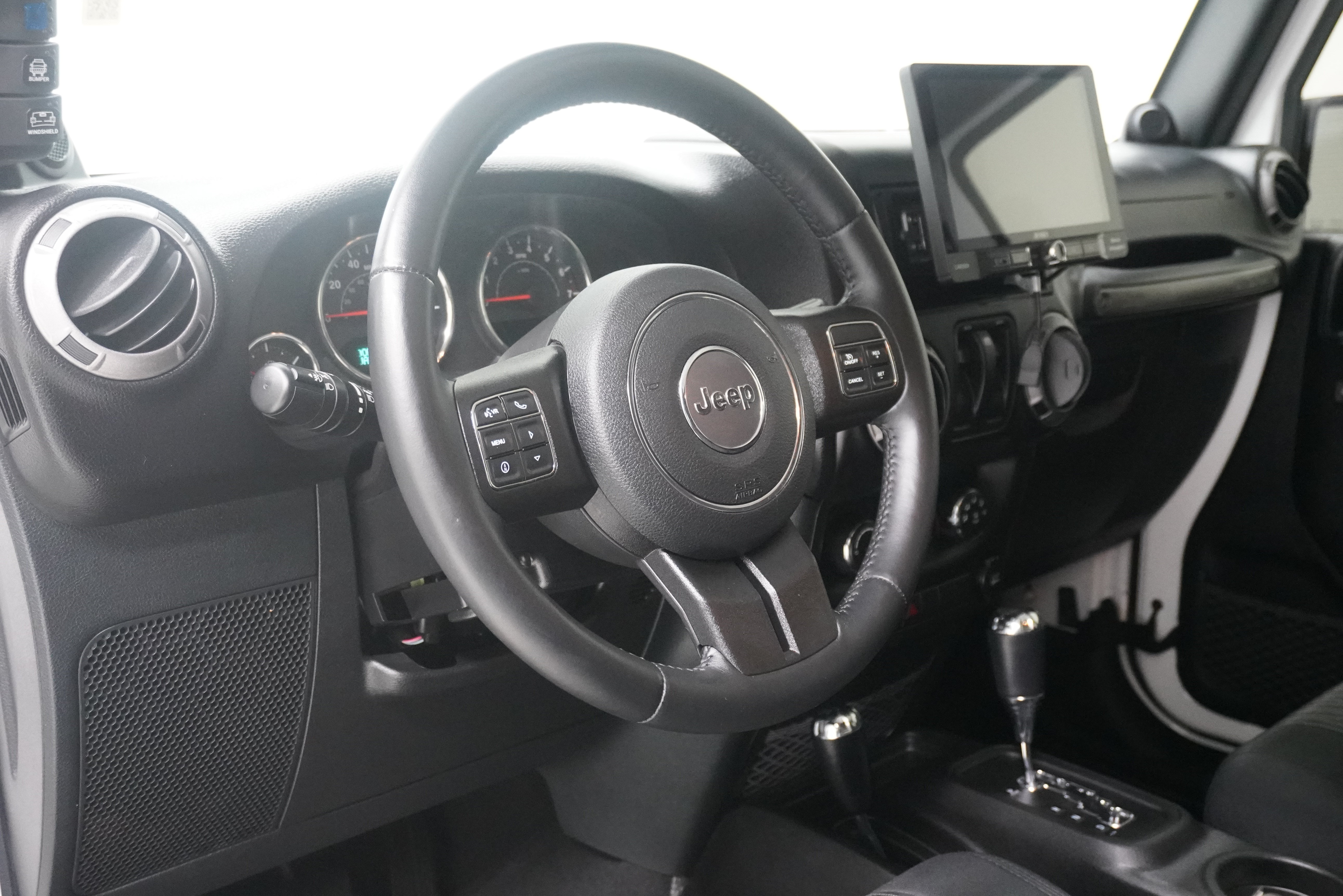 Used 2012 Jeep Wrangler Sport AWD/4WD image 12