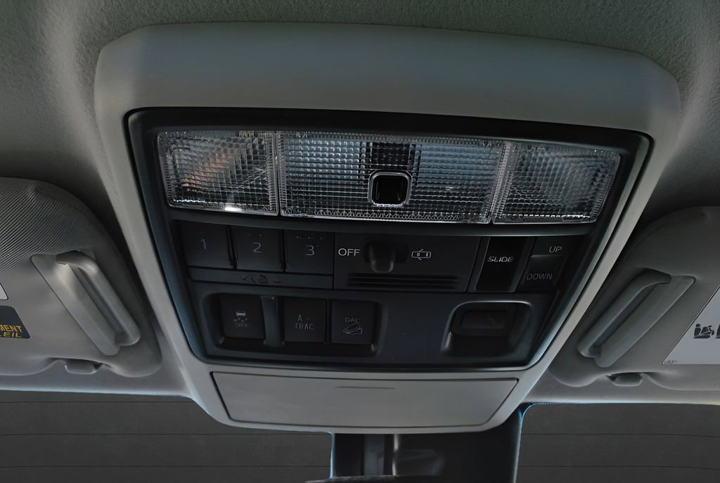 Used 2021 Toyota 4Runner Limited image 18