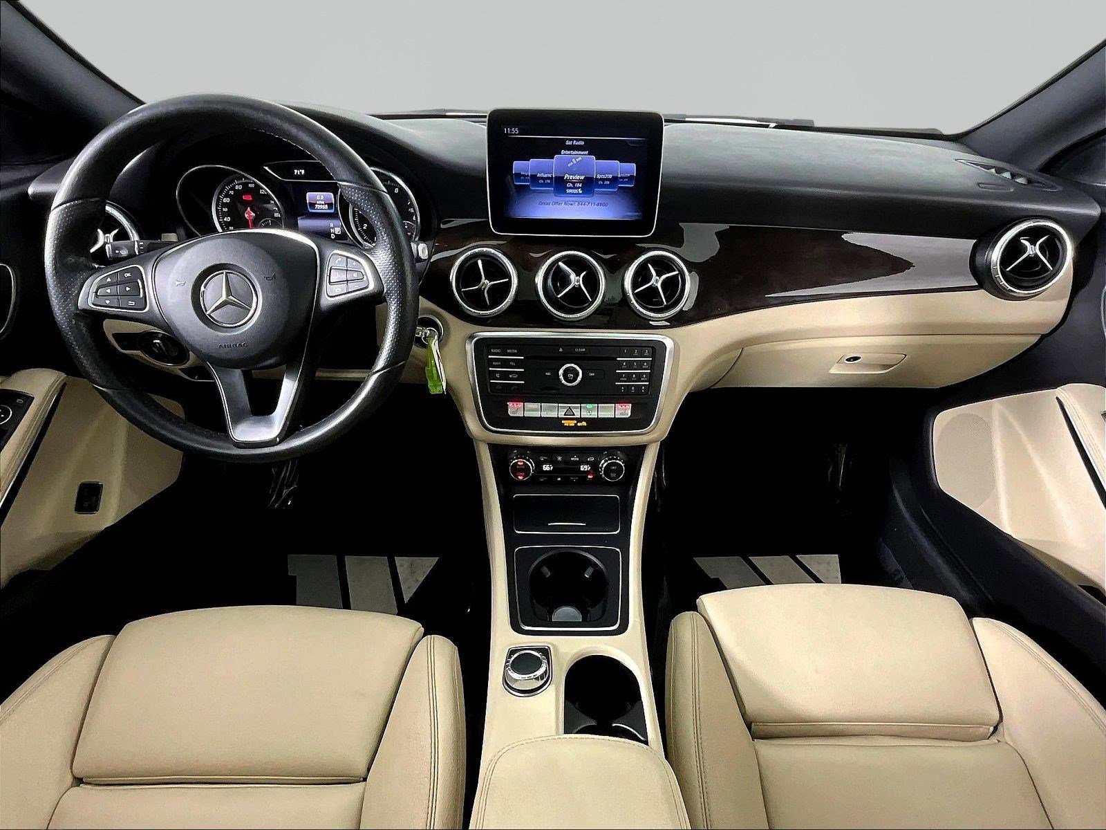 Used 2018 Mercedes-Benz CLA 250 4MATIC image 7