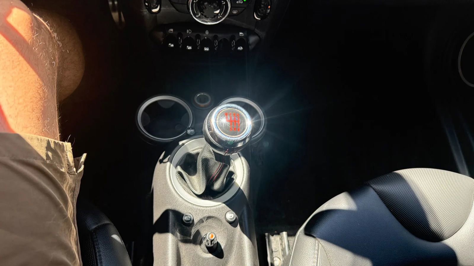 Used 2012 MINI Cooper Coupe John Cooper Works w/ Technology Pkg FWD image 18