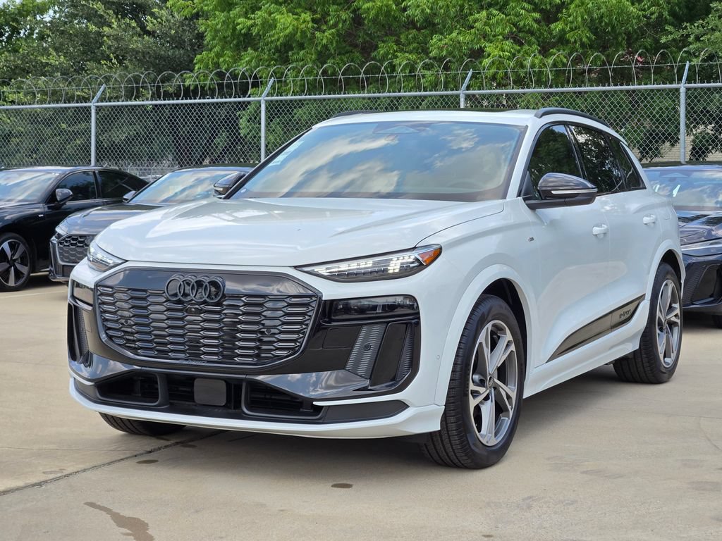 New 2027 Audi Q6 e-tron Prestige AWD/4WD image 6