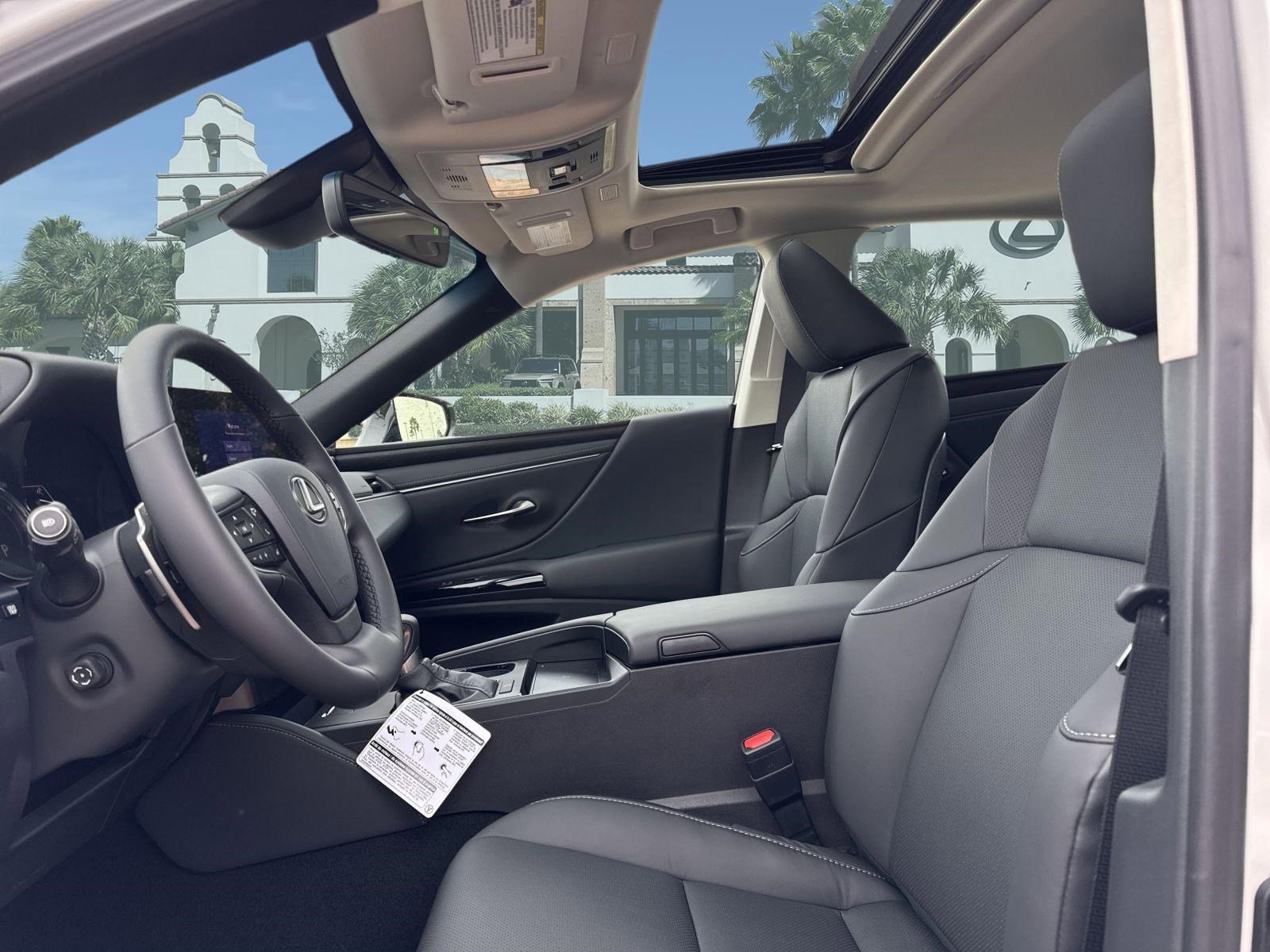 New 2025 Lexus ES 350 w/ Premium Package image 17