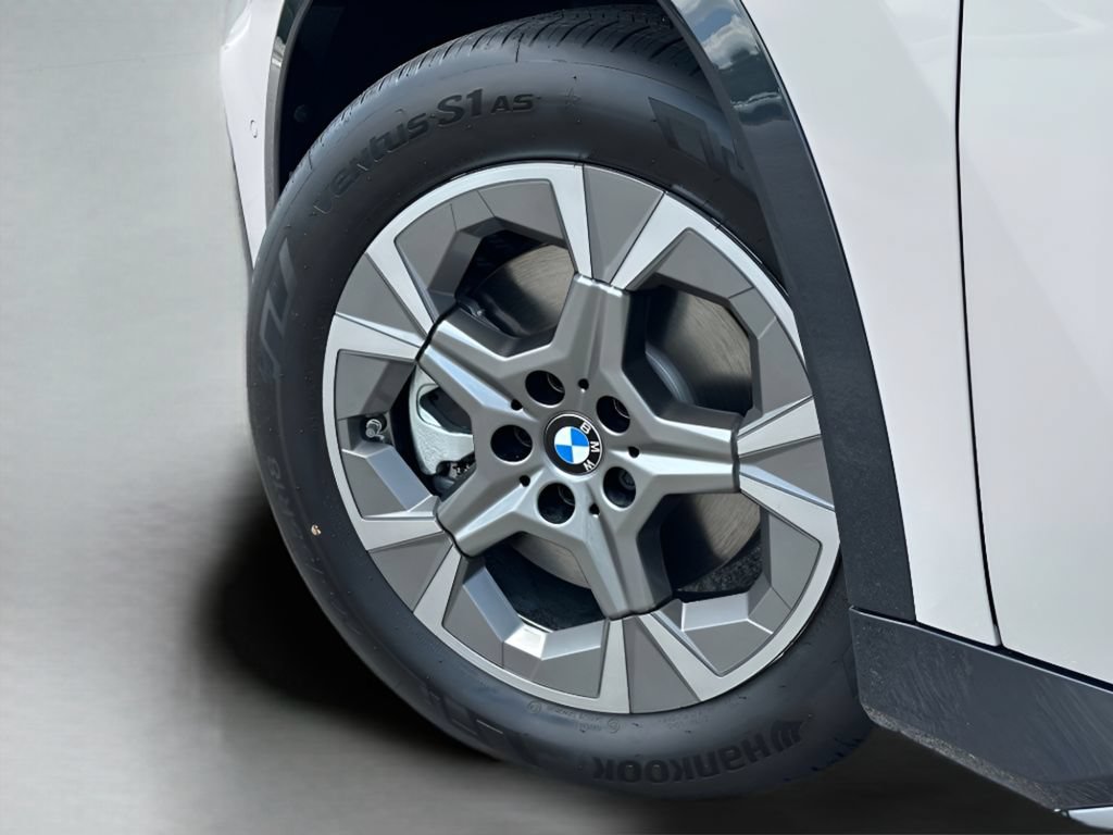 New 2026 BMW X1 xDrive28i w/ Technology Package AWD/4WD image 27
