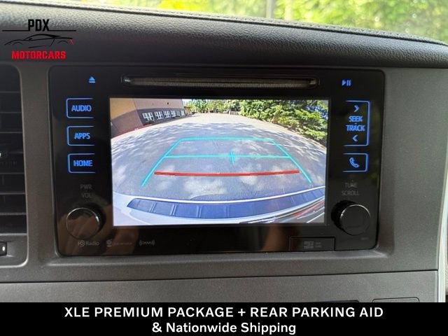 Used 2017 Toyota Sienna XLE Premium FWD image 25