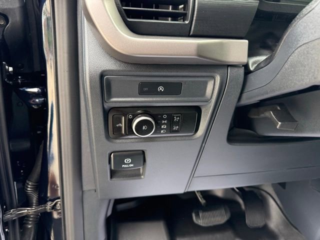 Used 2025 Ford F150 XL w/ Equipment Group 103A High AWD/4WD image 26