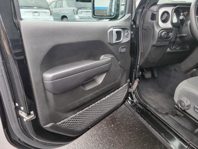 Used 2024 Jeep Wrangler Sport S image 6