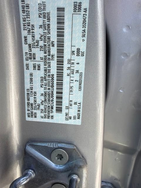 Used 2019 Ford Escape Titanium AWD/4WD image 11