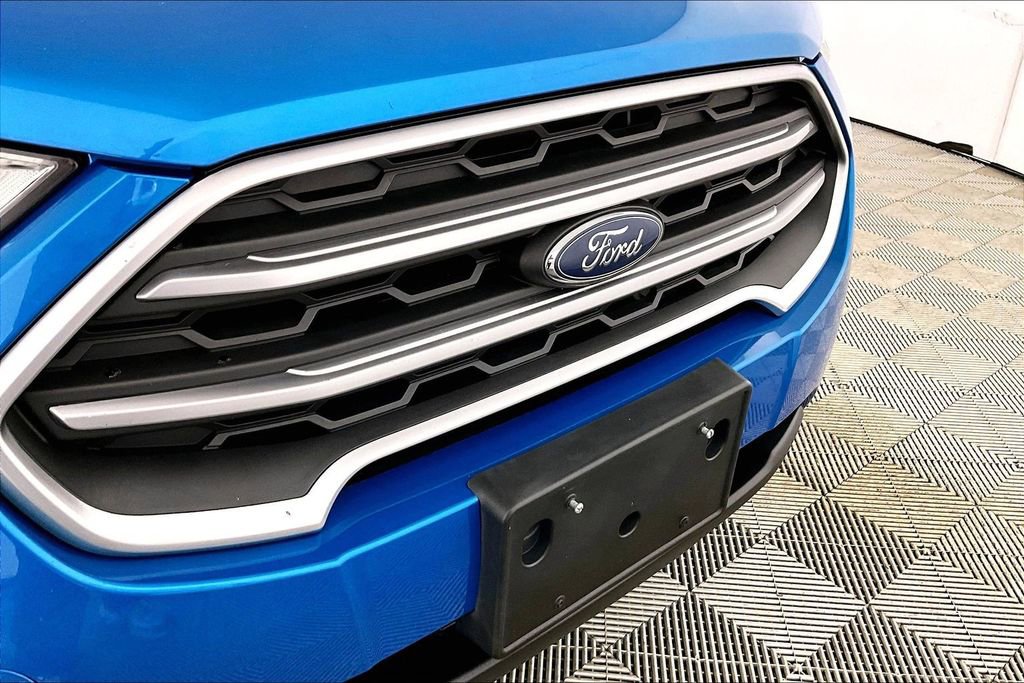 Used 2018 Ford EcoSport SE w/ SE Convenience Package image 30