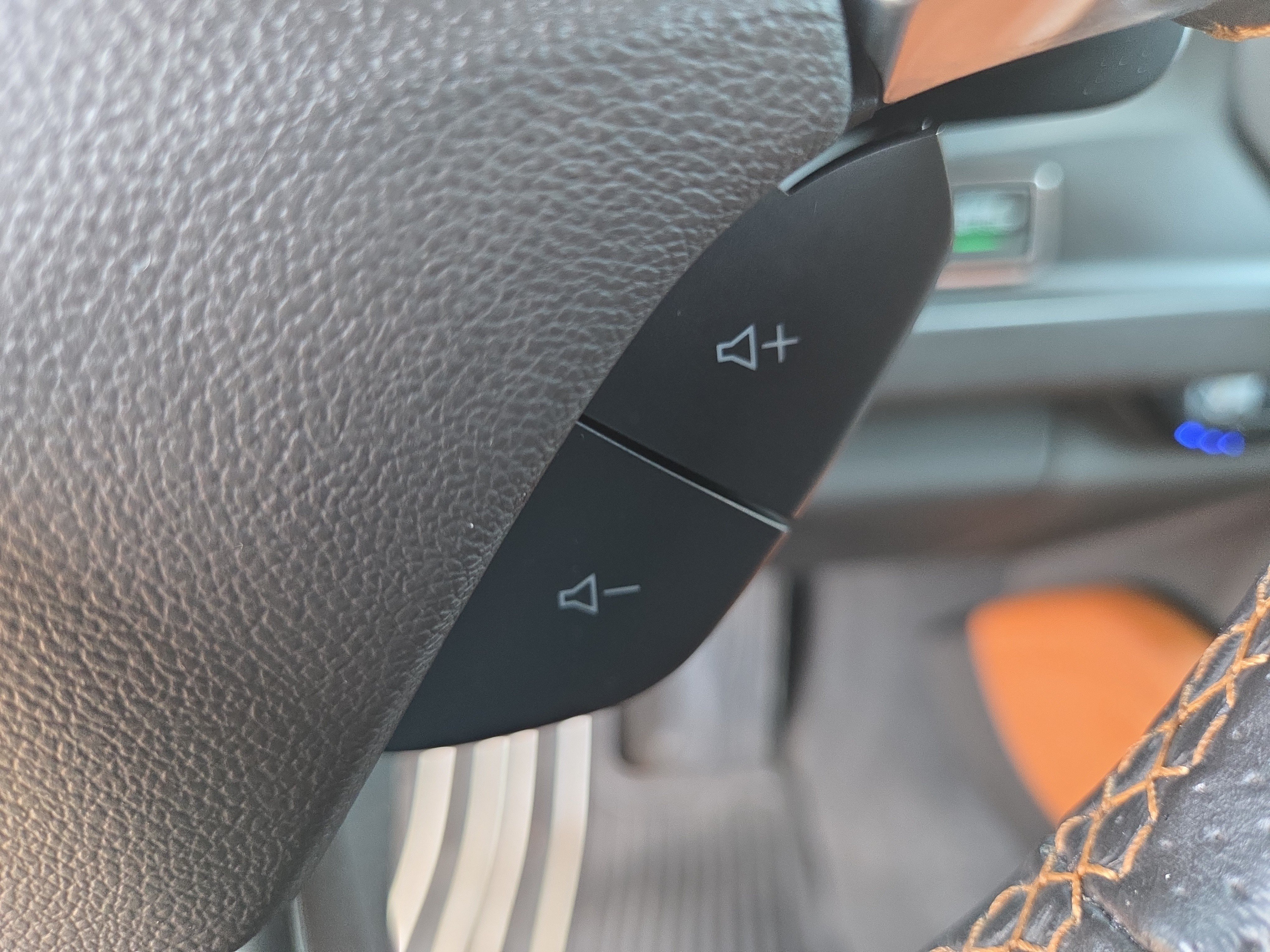 Used 2020 Chevrolet Camaro SS RWD image 35