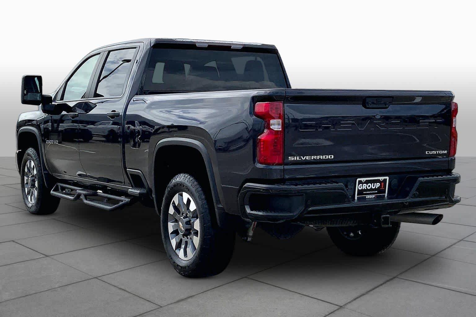 Used 2024 Chevrolet Silverado 2500 Custom w/ Custom Convenience Package AWD/4WD image 12