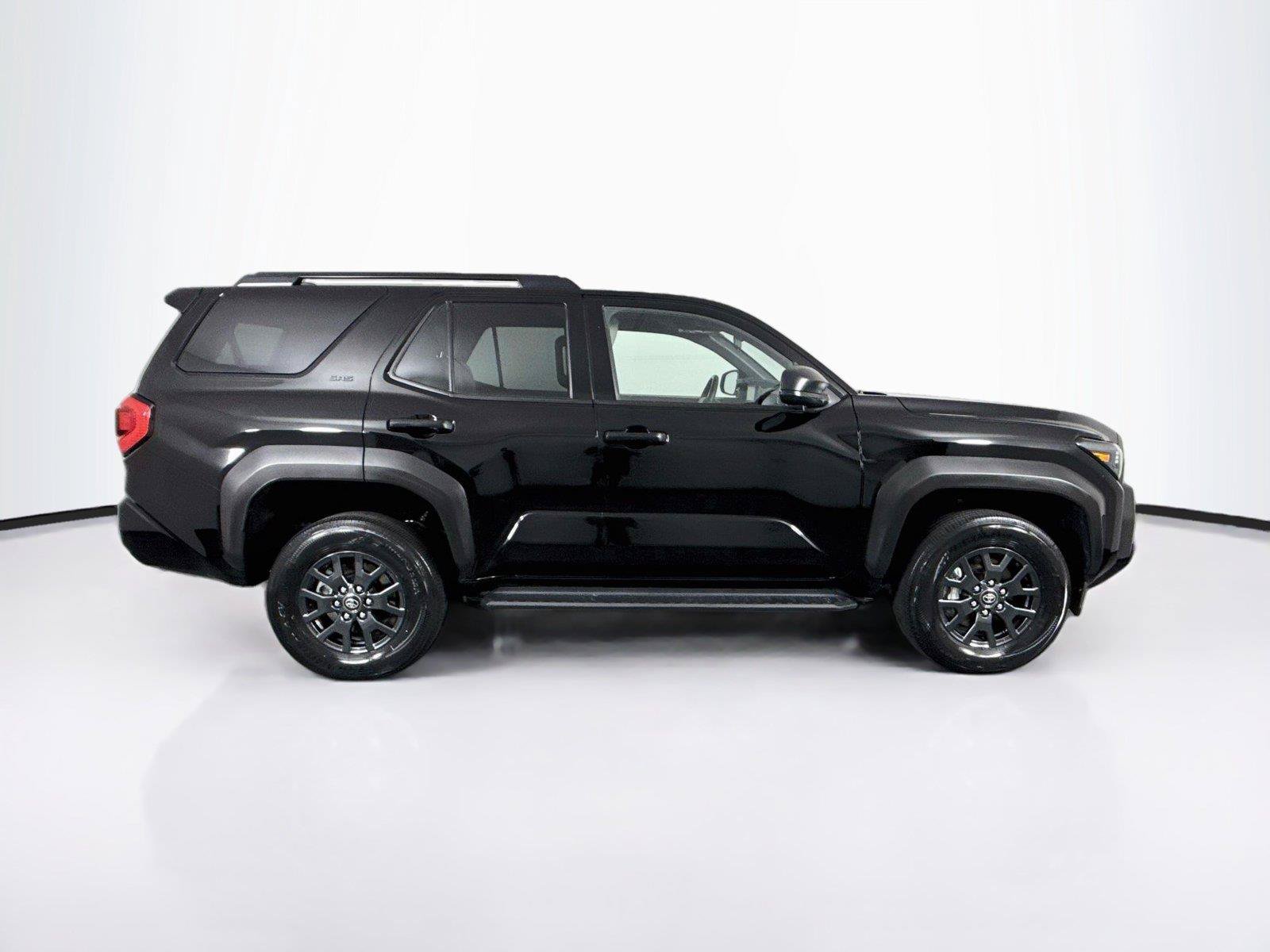 Certified 2025 Toyota 4Runner SR5 AWD/4WD image 10
