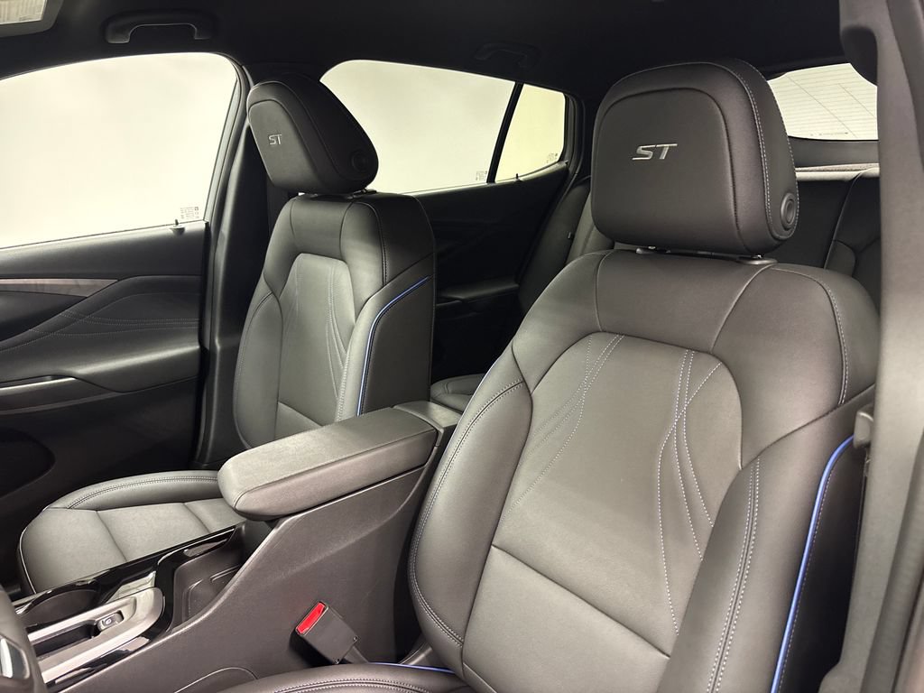 New 2026 Buick Envista Sport Touring w/ Convenience I Package FWD image 23