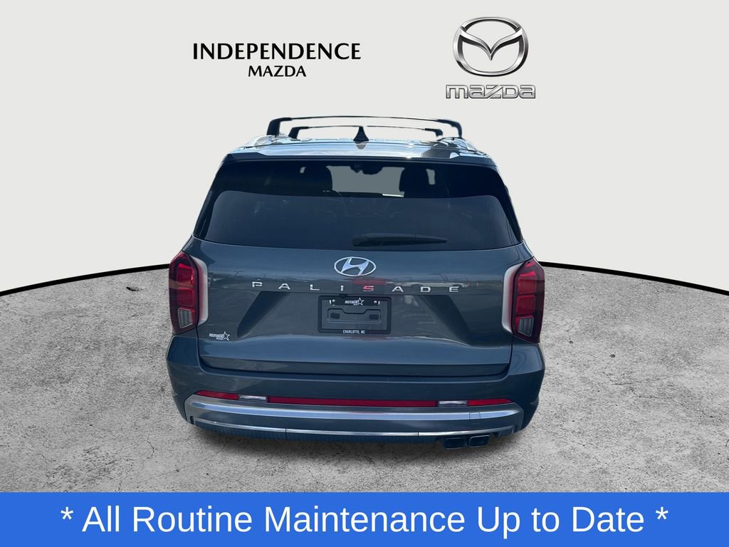 Used 2023 Hyundai Palisade Calligraphy image 4