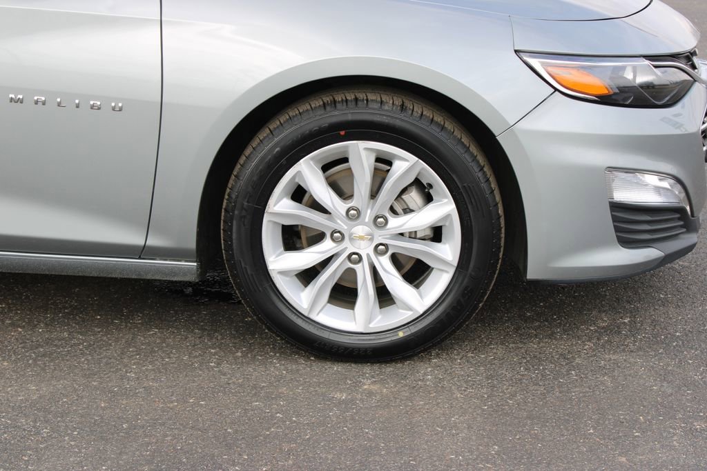 Used 2024 Chevrolet Malibu LT image 12