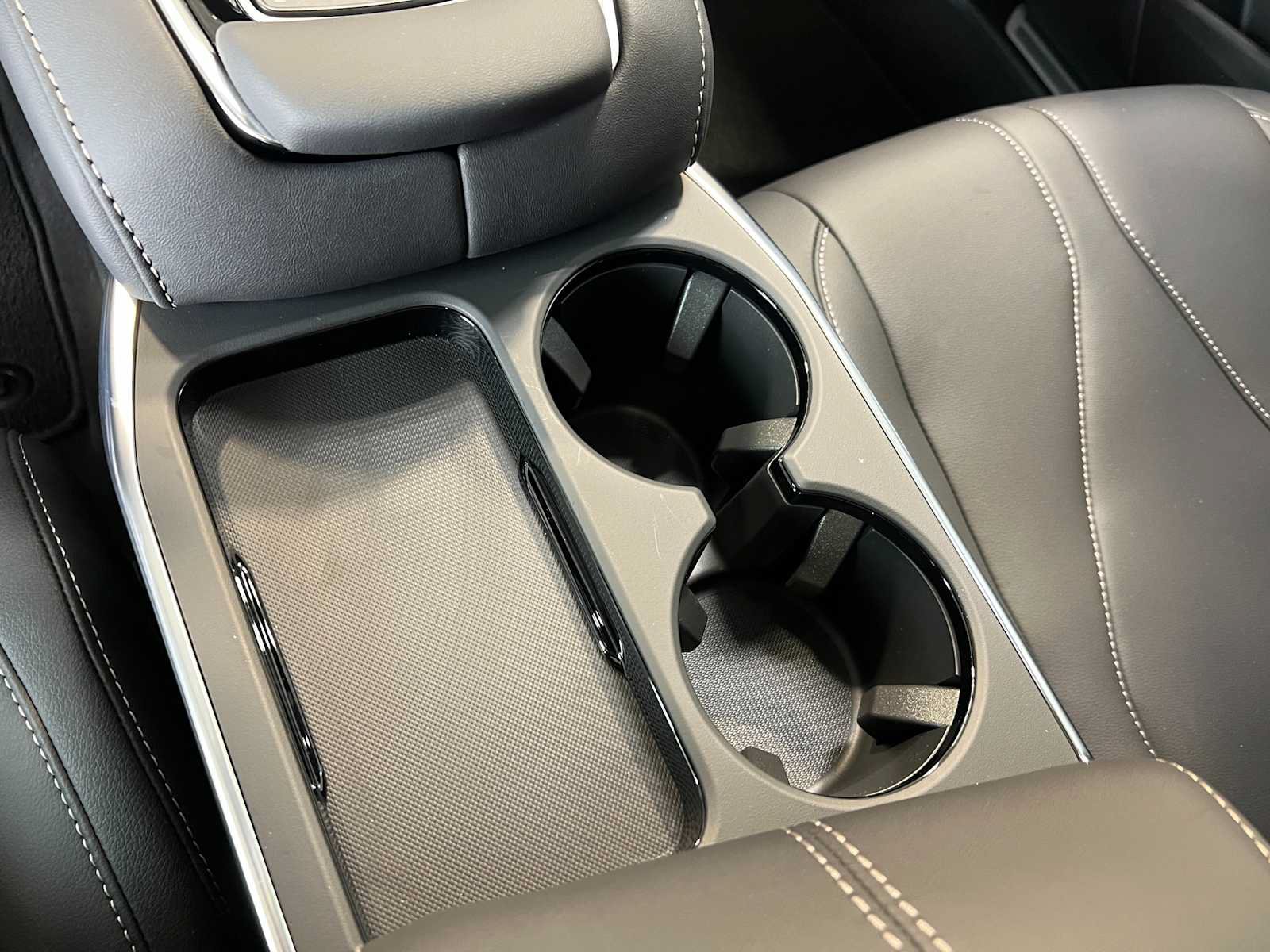 New 2026 Acura RDX SH-AWD image 19