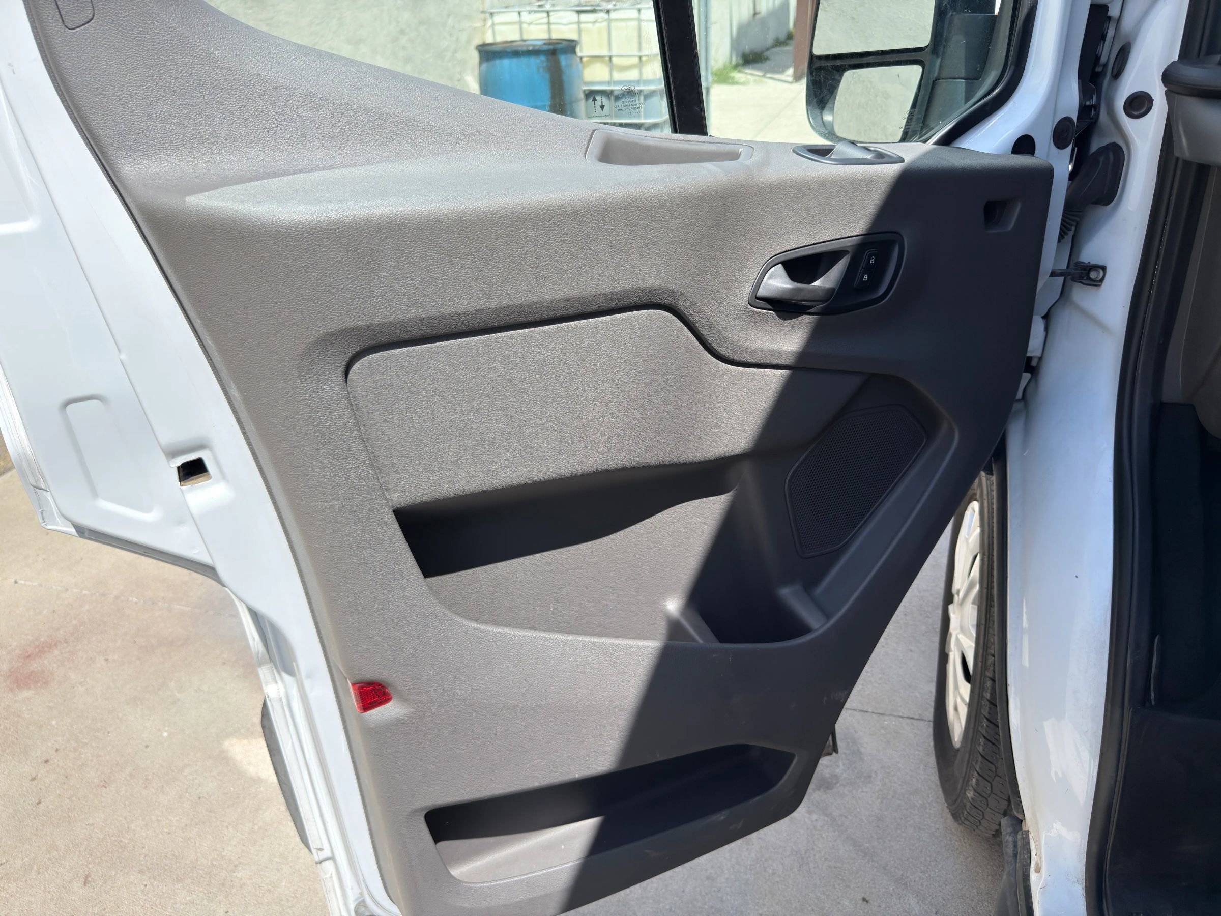 Used 2021 Ford Transit 350 XLT RWD image 26