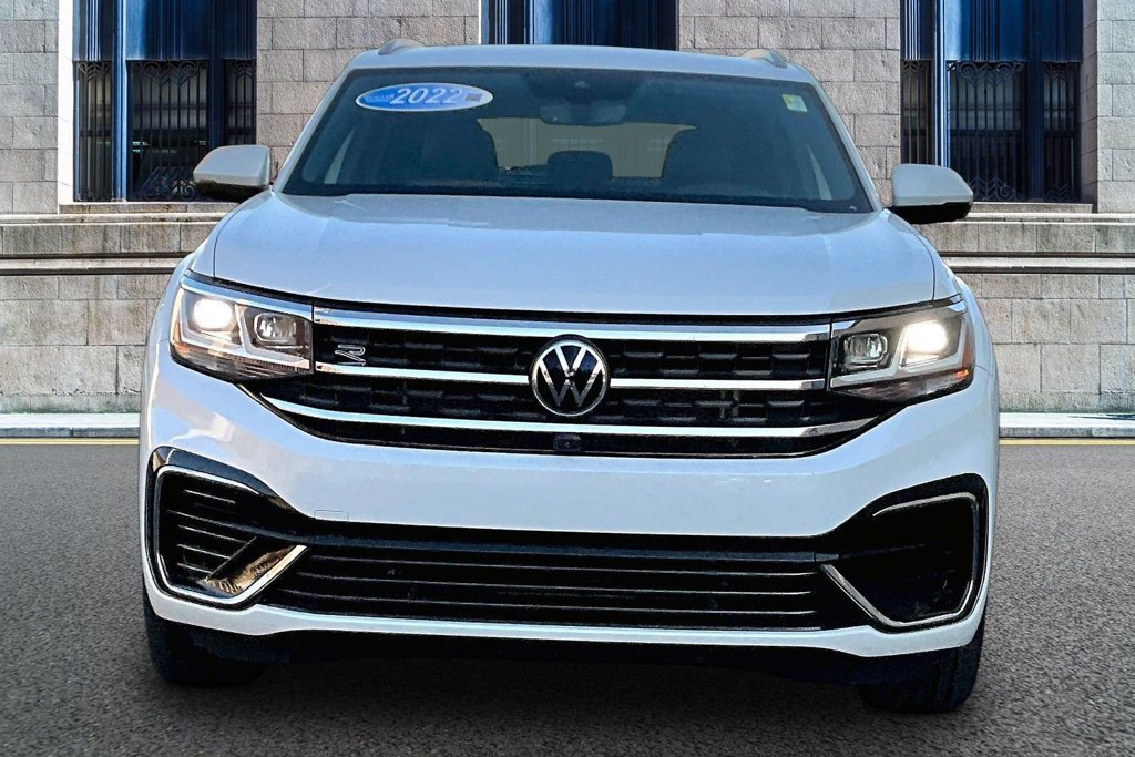 Used 2022 Volkswagen Atlas Cross Sport SEL Premium R-Line AWD/4WD image 3