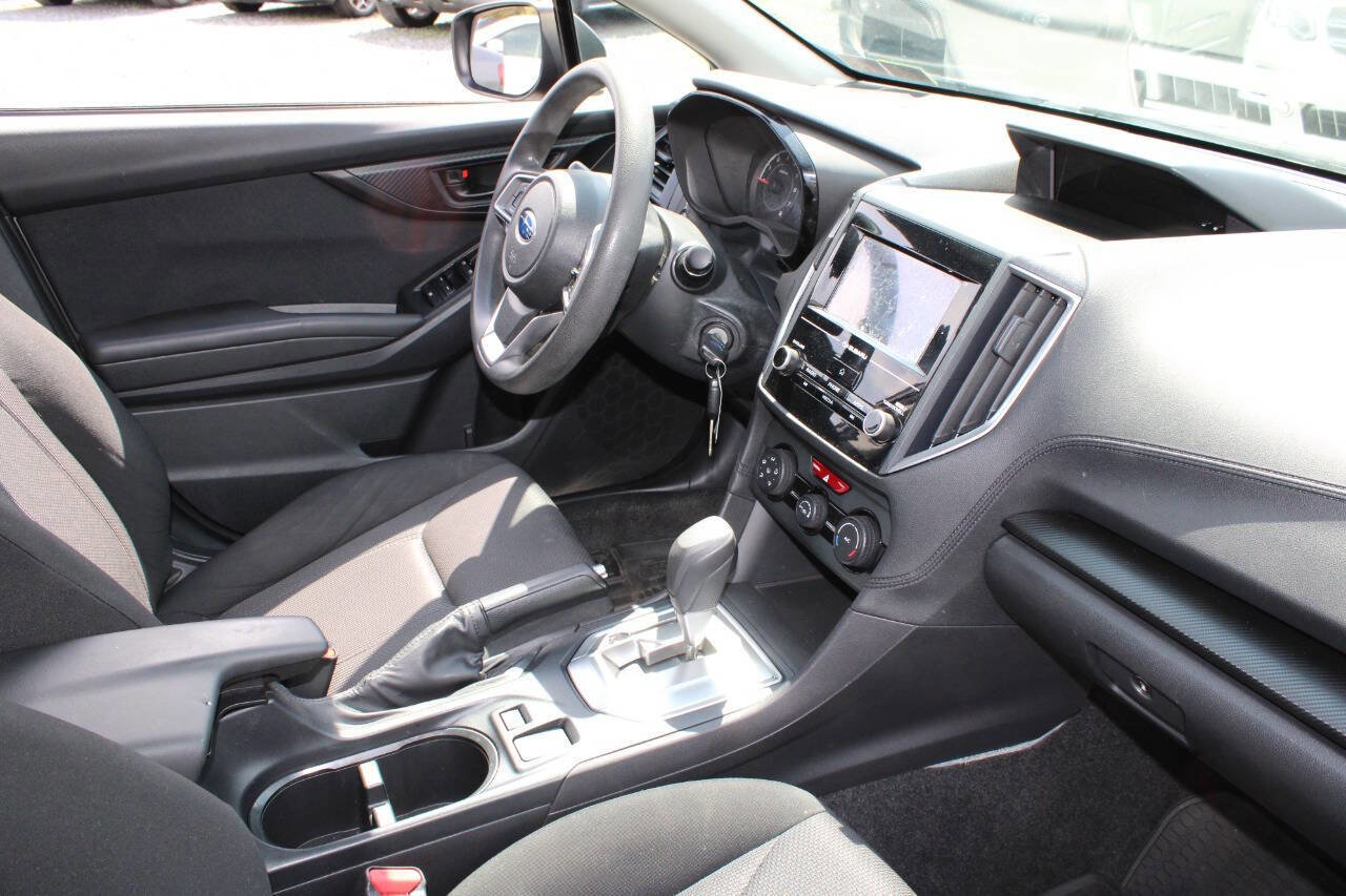 Used 2019 Subaru Impreza 2.0i AWD/4WD image 12