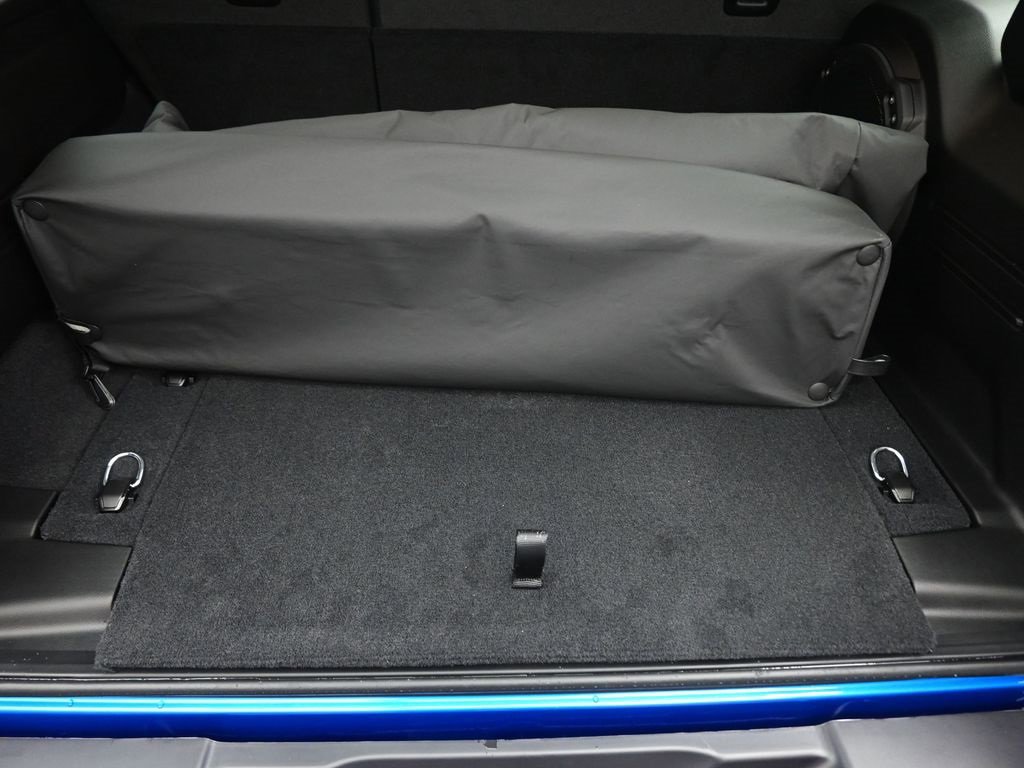 New 2025 Jeep Wrangler Unlimited Rubicon w/ Technology Group image 27