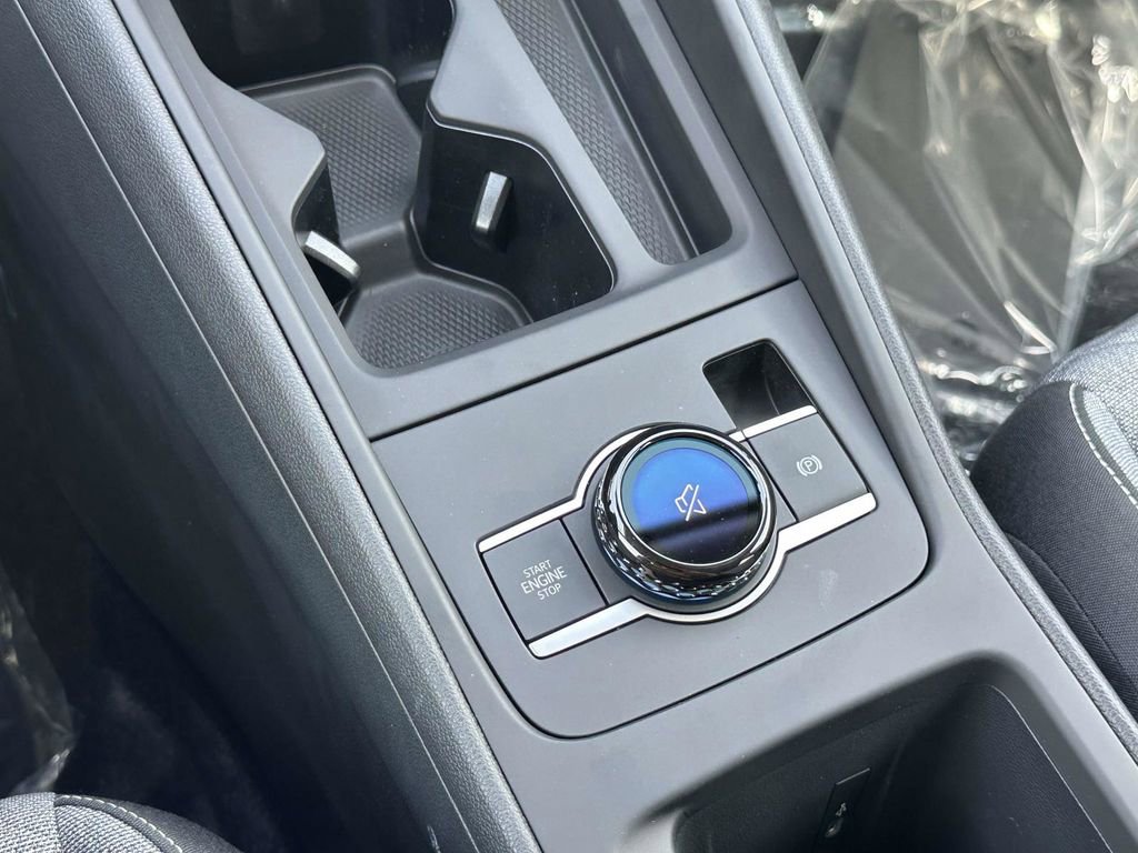 New 2026 Volkswagen Tiguan S image 23