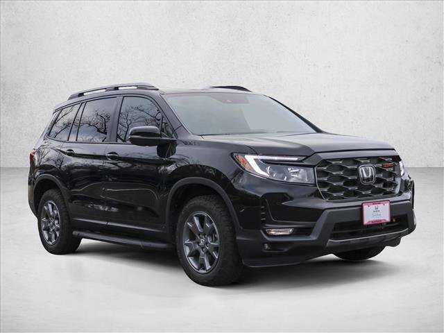 Certified 2025 Honda Passport TrailSport image 3