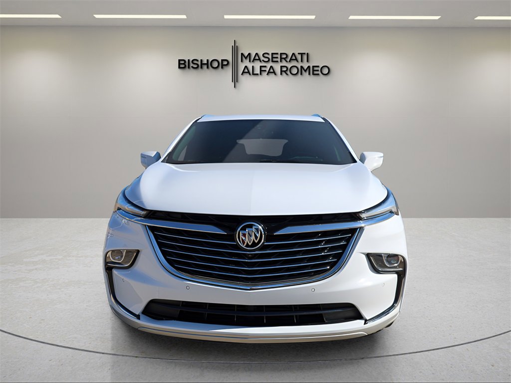 Used 2024 Buick Enclave Premium image 2