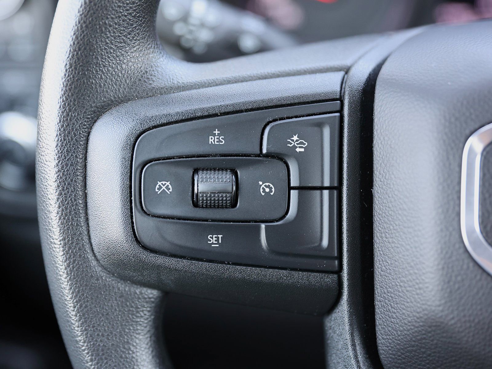 Used 2024 GMC Sierra 1500 Pro w/ Convenience Package image 31