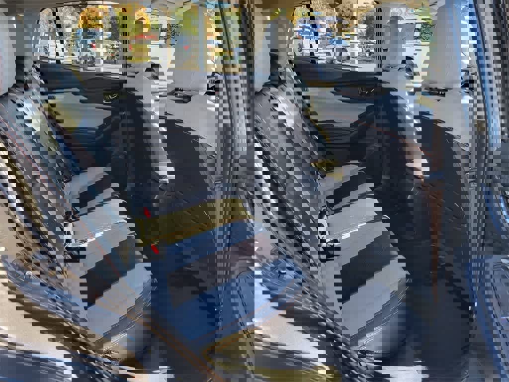 Used 2023 Subaru Crosstrek 2.5i Limited w/ Moonroof Package image 14