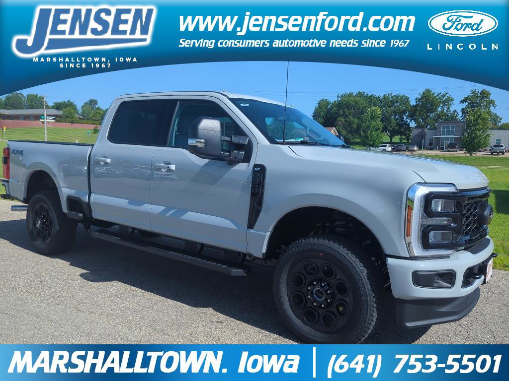 New 2025 Ford F350 XLT image 1