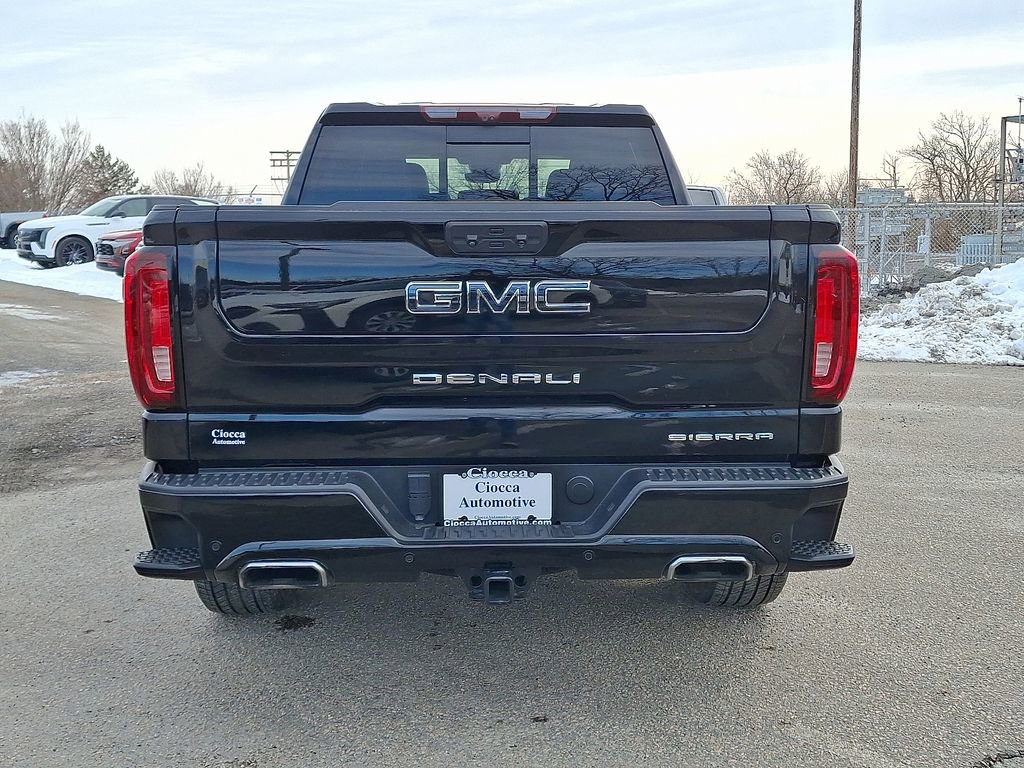 Used 2023 GMC Sierra 1500 Denali Ultimate image 9