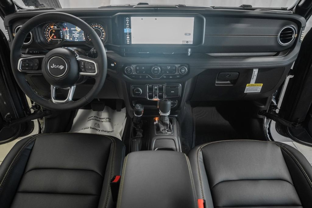 New 2026 Jeep Wrangler Unlimited Sahara AWD/4WD image 21