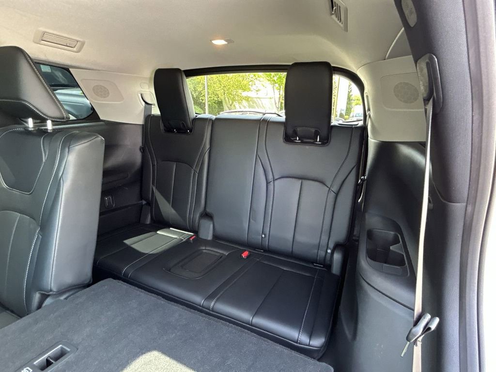 Certified 2023 INFINITI QX60 Luxe w/ Performance Audio Package AWD/4WD image 24