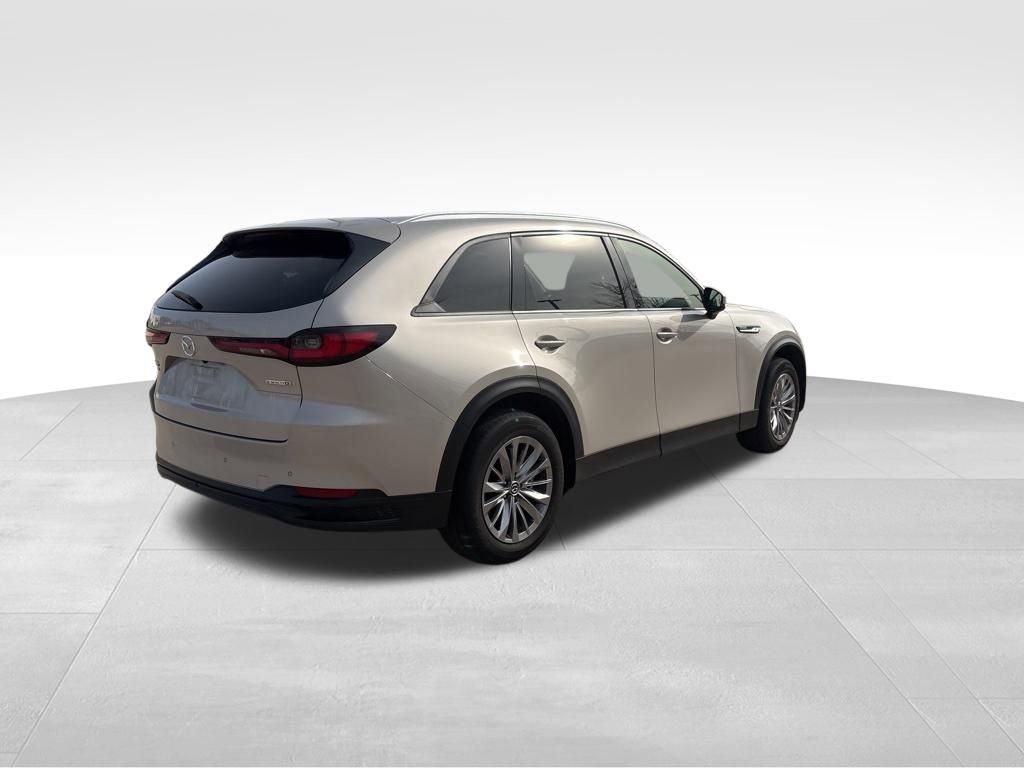 Used 2025 MAZDA CX-90 3.3 Turbo w/ Preferred Package image 4