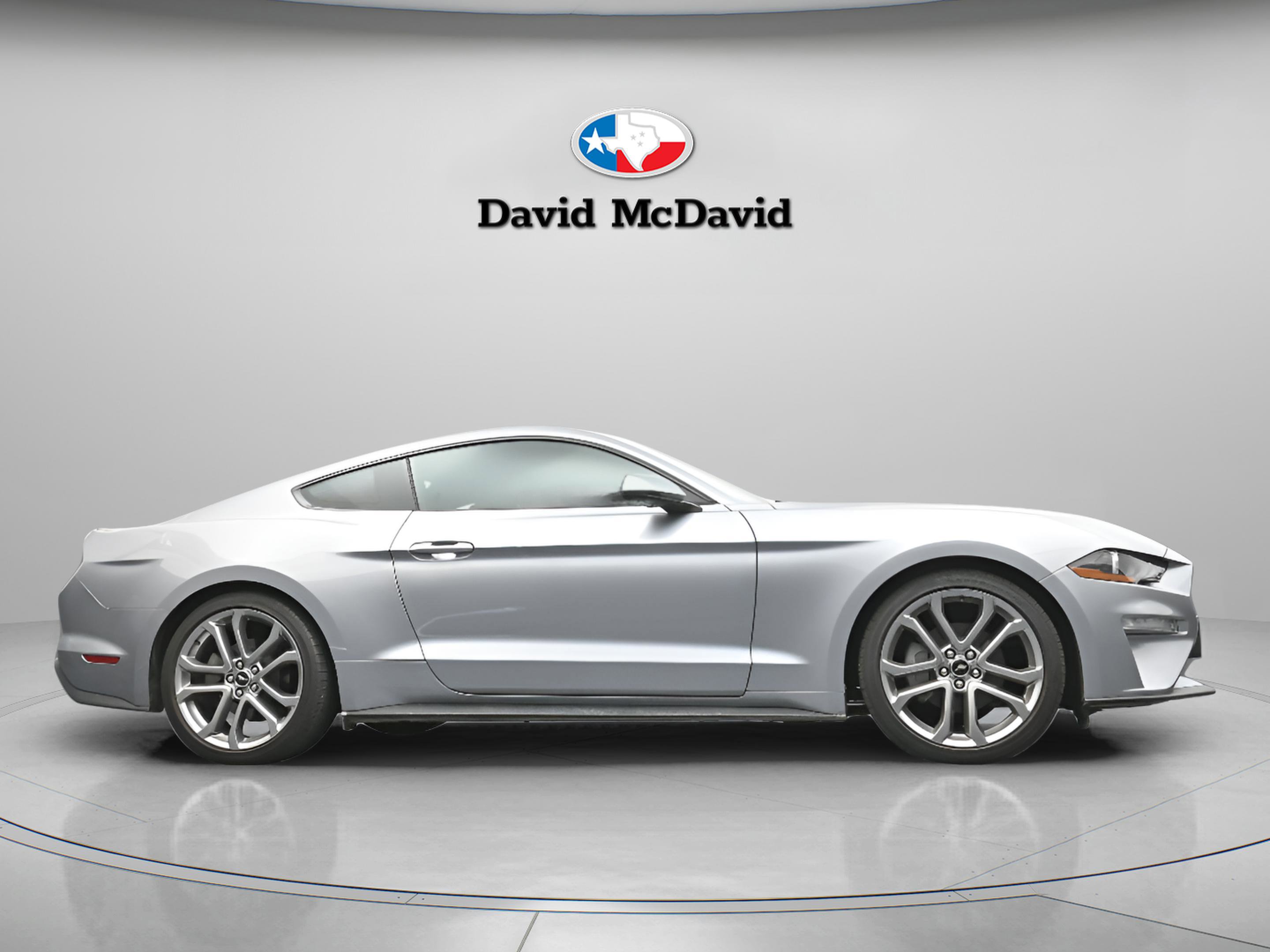 Used 2022 Ford Mustang Premium w/ Equipment Group 201A image 21