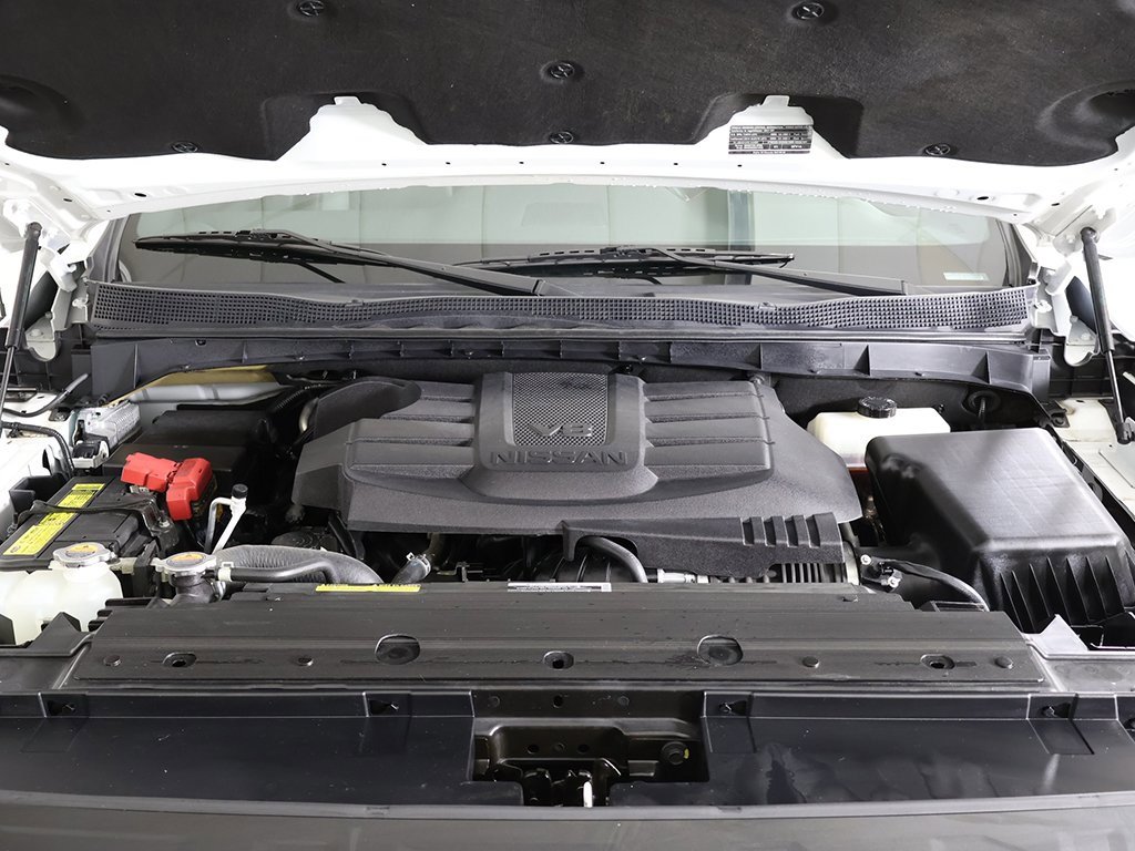 Used 2021 Nissan Titan PRO-4X w/ Pro-4x Convenience Package image 22