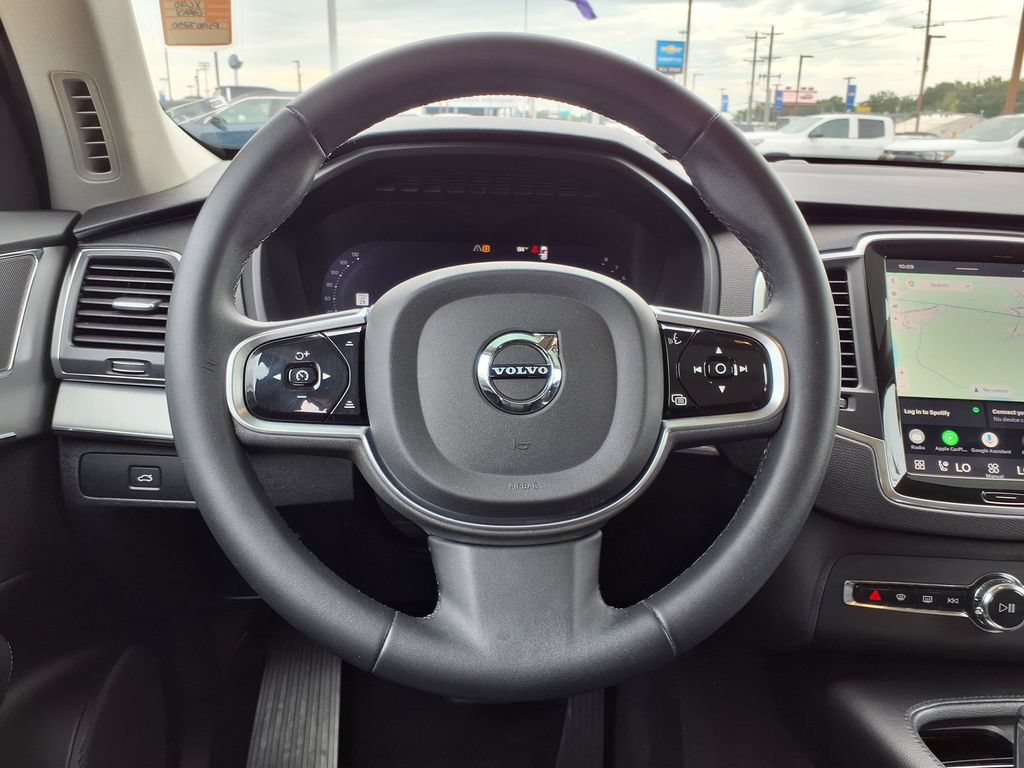 Used 2023 Volvo XC90 B5 Core w/ Protection Package Premier AWD/4WD image 16