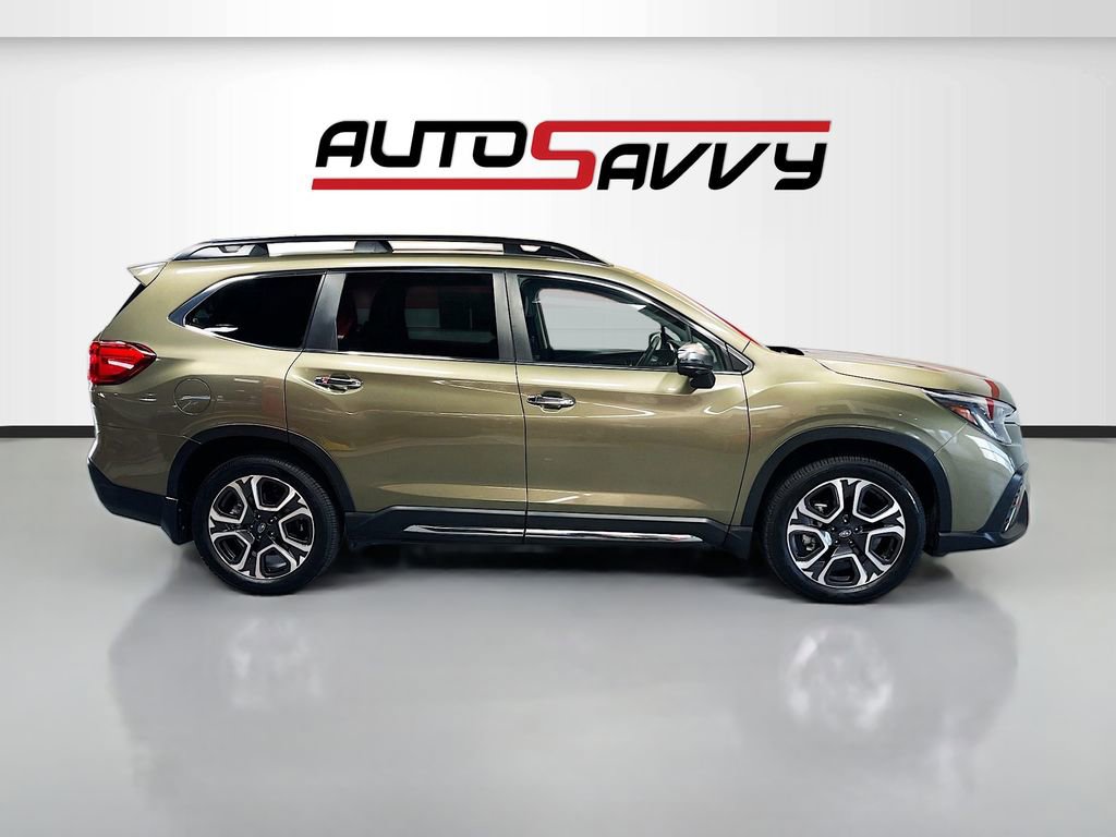 Used 2023 Subaru Ascent Touring AWD/4WD image 8